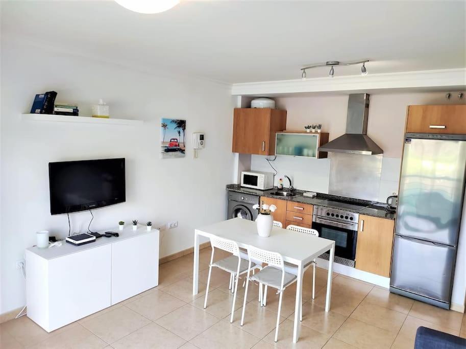 Apartment In Playa San Juan, Casa Greg ภายนอก รูปภาพ