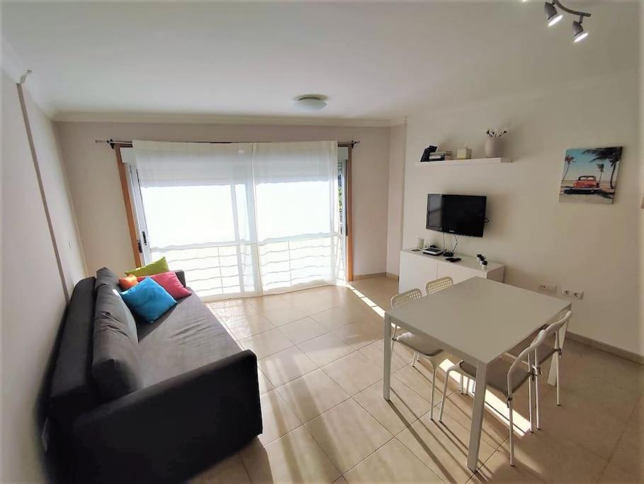 Apartment In Playa San Juan, Casa Greg ภายนอก รูปภาพ